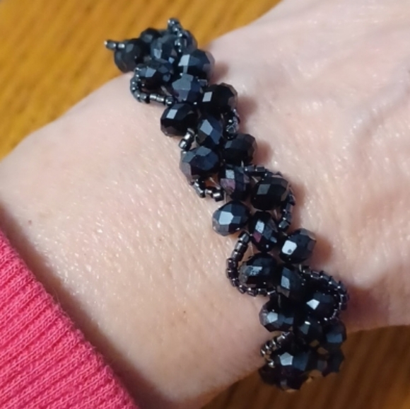 Handmade Jewelry - NWOT HANDMADE Black Beaded Bracelet